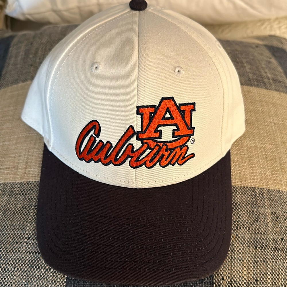Auburn Hat